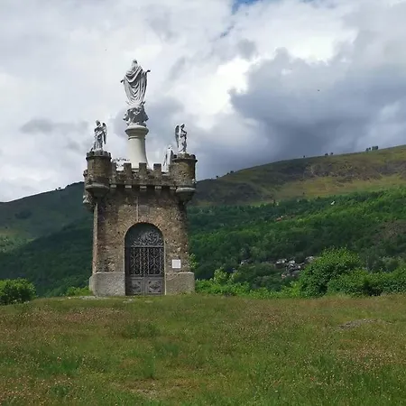 Idéalement Situé à Ax Les Thermes Appartamento